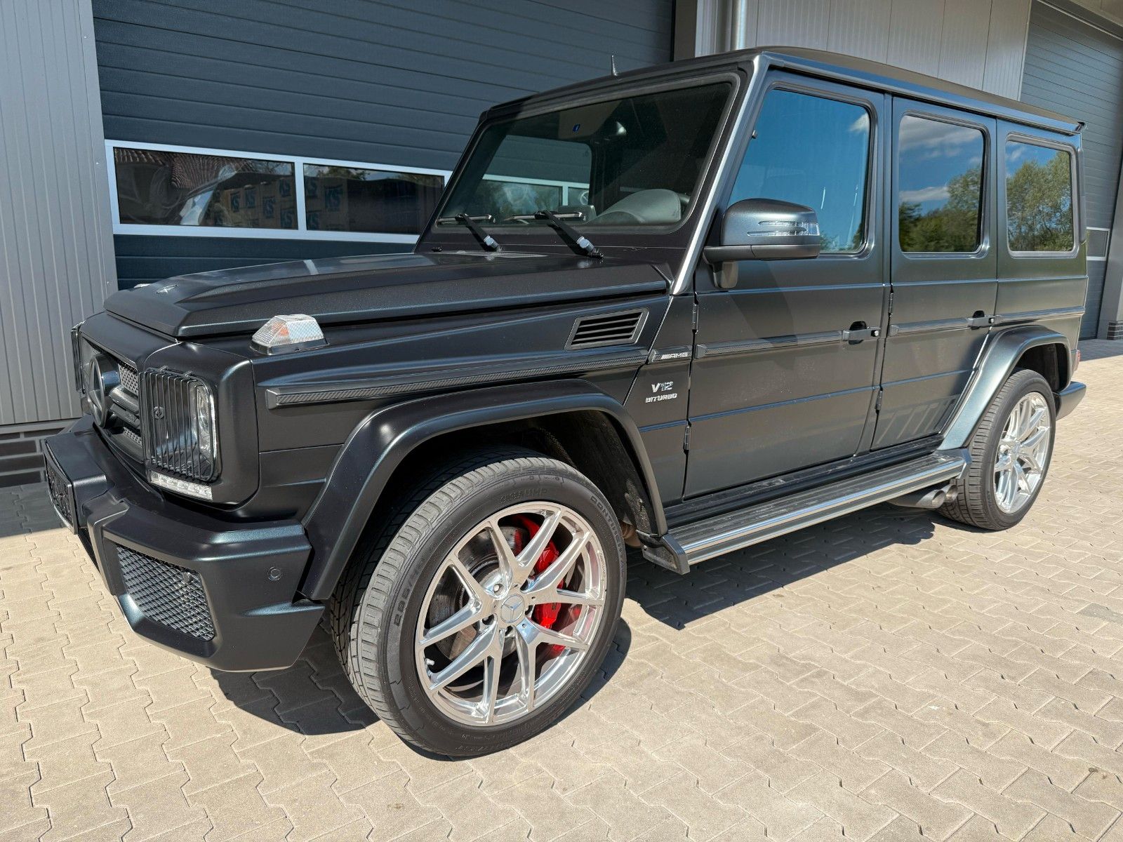 MERCEDES-BENZ G 65 AMG Exclusive Edition Designo NACHTSCHWARZ