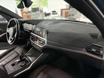 Fahrzeugabbildung BMW 320d xDr Tour ACC DAB Hi-Fi Kamera 360°