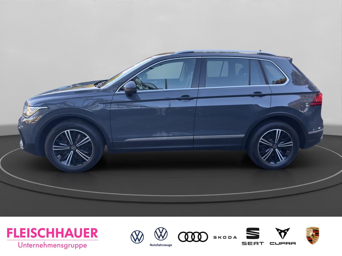 Volkswagen Tiguan Elegance eHybrid HUD AHK Navi Digitales C imagem 3