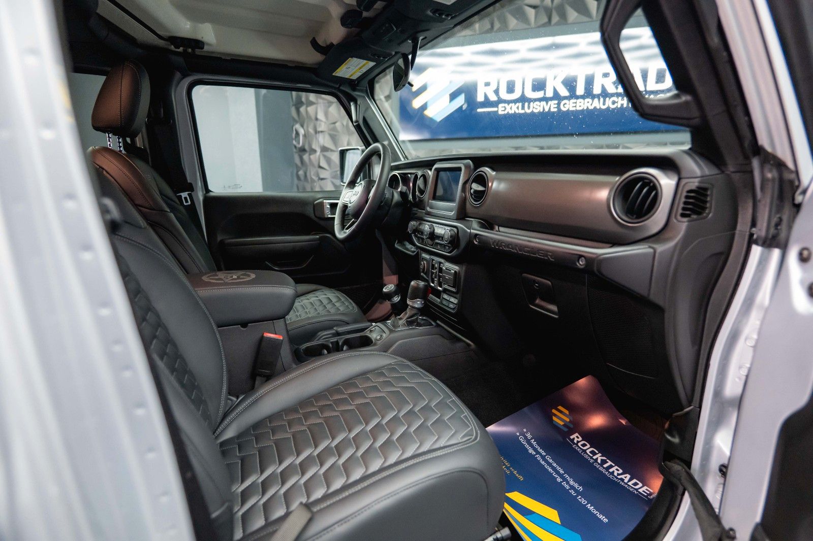 Fahrzeugabbildung Jeep Wrangler 3.6 V6 UNLIMITED SPORT OFFROAD 4x4 LED