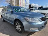 Skoda Octavia Combi Family 1 Hand+SITZHEIZUNG+PDC+TEMP - Skoda Octavia bis 5.000 Euro