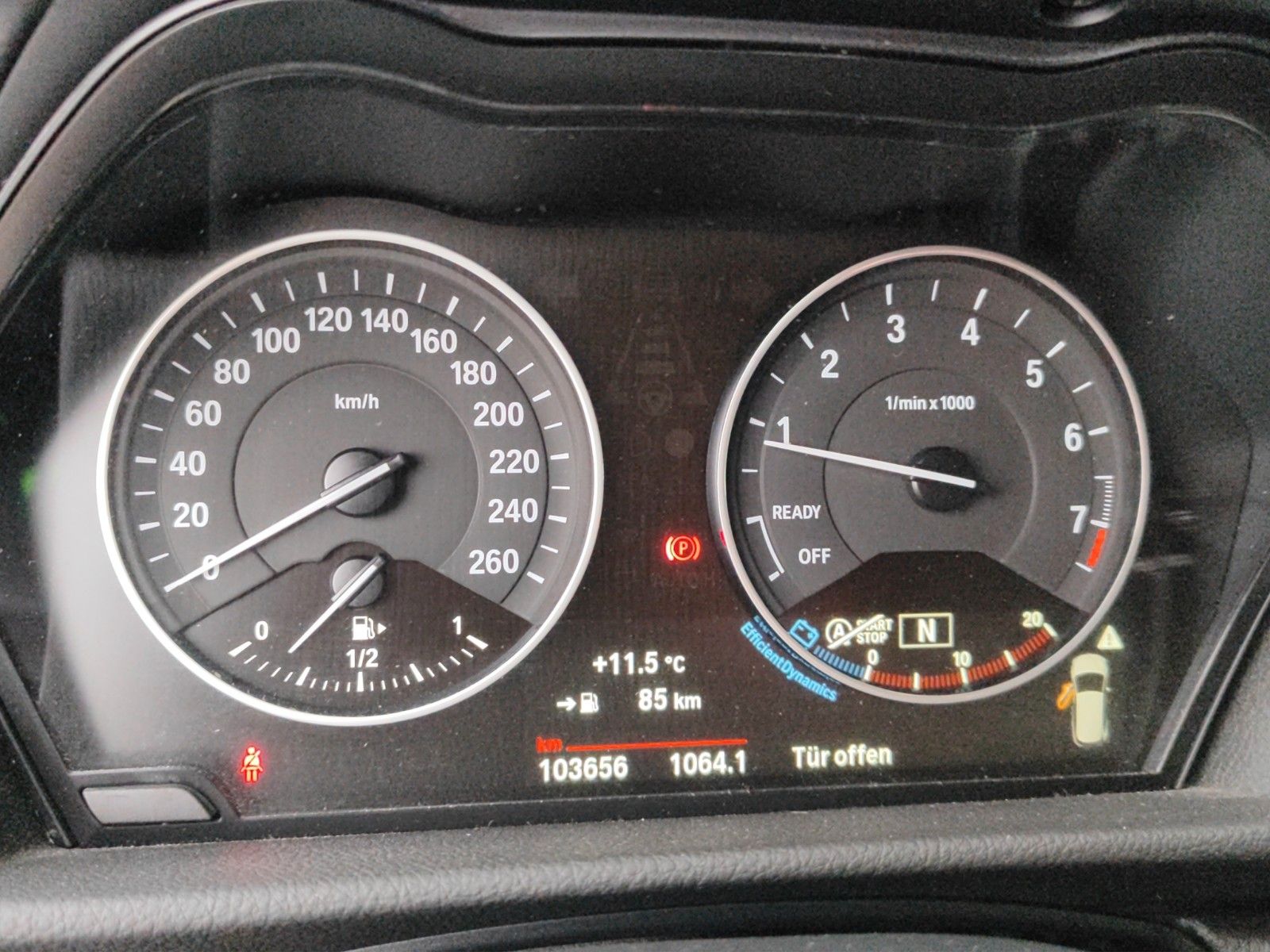 Fahrzeugabbildung BMW 218i Active Tourer M Sport*SitzHZ*LED*Alcantara*