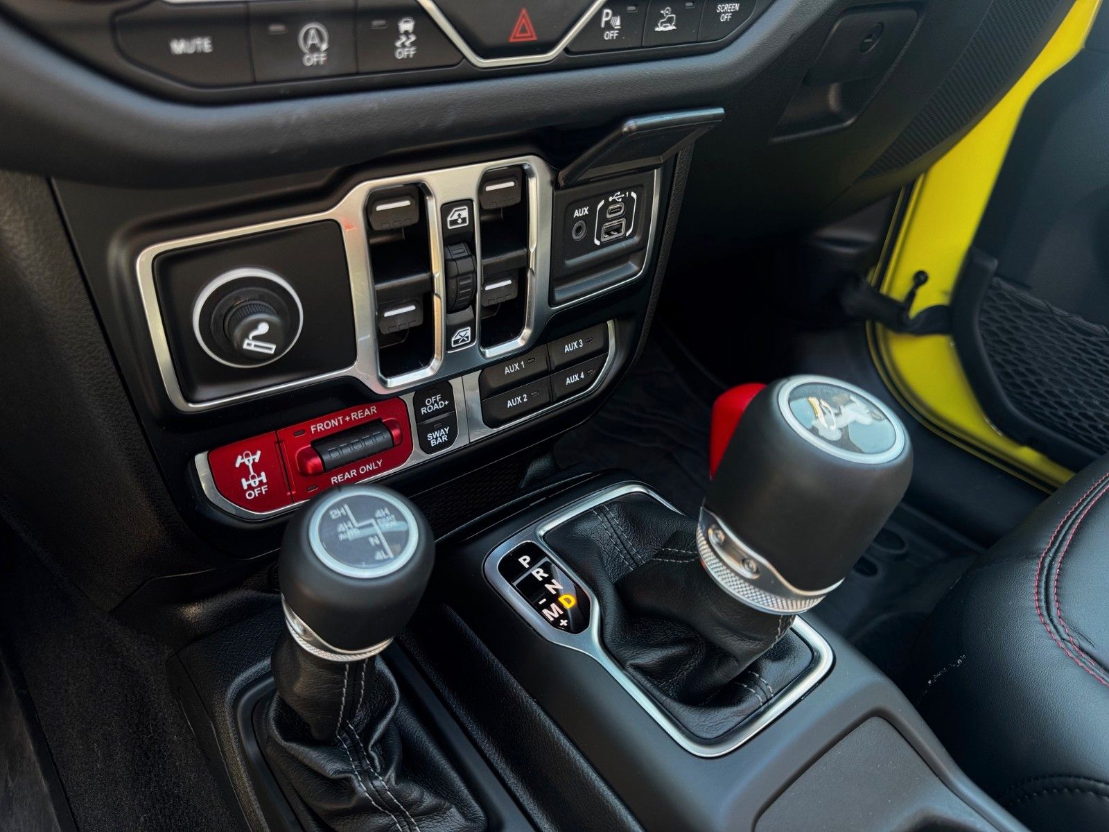 Fahrzeugabbildung Jeep Wrangler Rubicon Facelift SkyOneTouch 272PS