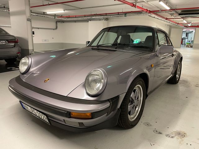 Porsche 911 Carrera Jubiläumsmodell