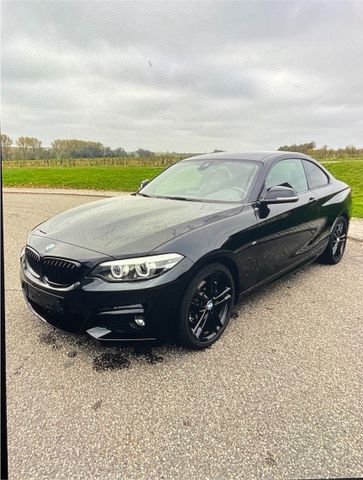 BMW 220i Coupe M-Packet