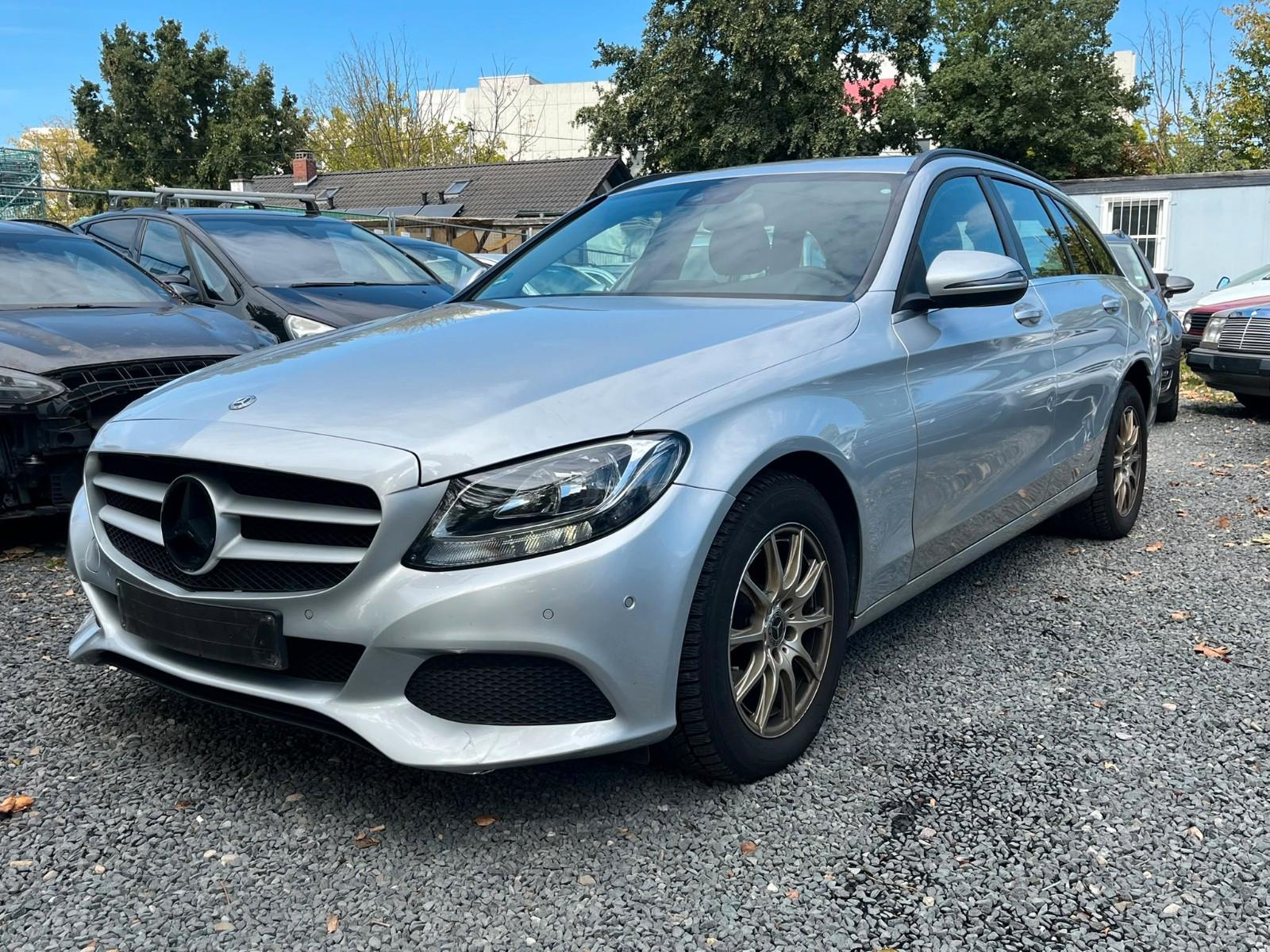 Mercedes-Benz C 200 C T-Modell G-Tronic Plus