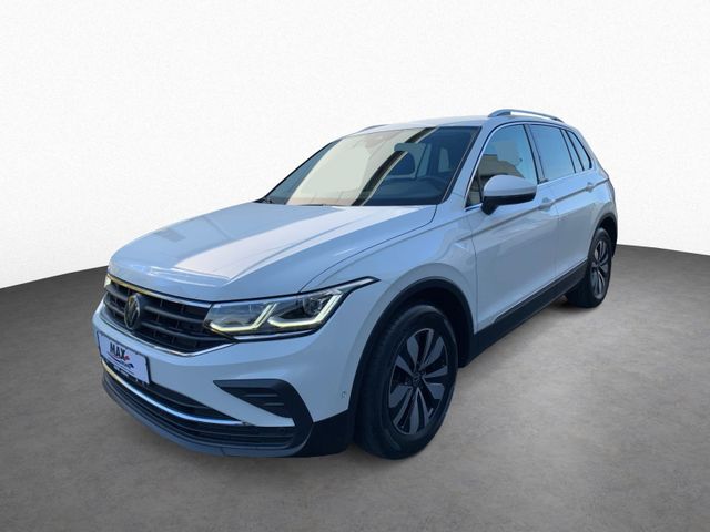Tiguan 1.5 TSI MOVE IQ.LIGHT+NAV+KAMERA+STANDHZG