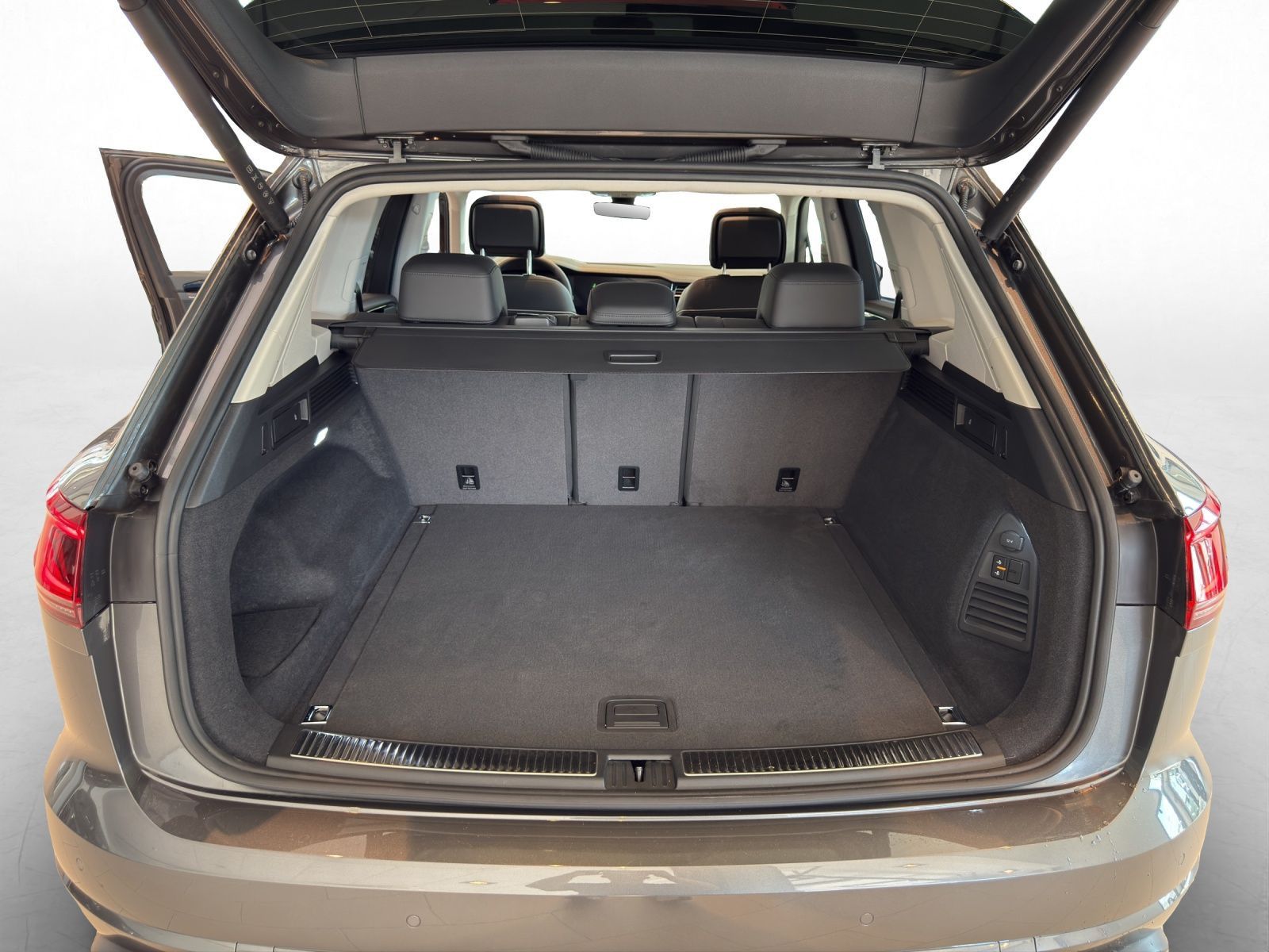 Volkswagen Touareg - Bild 11