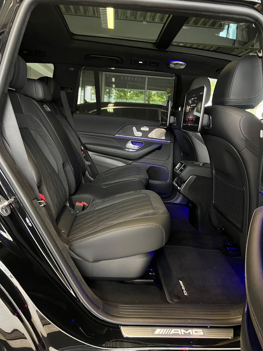 Fahrzeugabbildung Mercedes-Benz GLS 63 AMG 4 Matic*CARBON*3D BURMESTER*NEUWERTIG