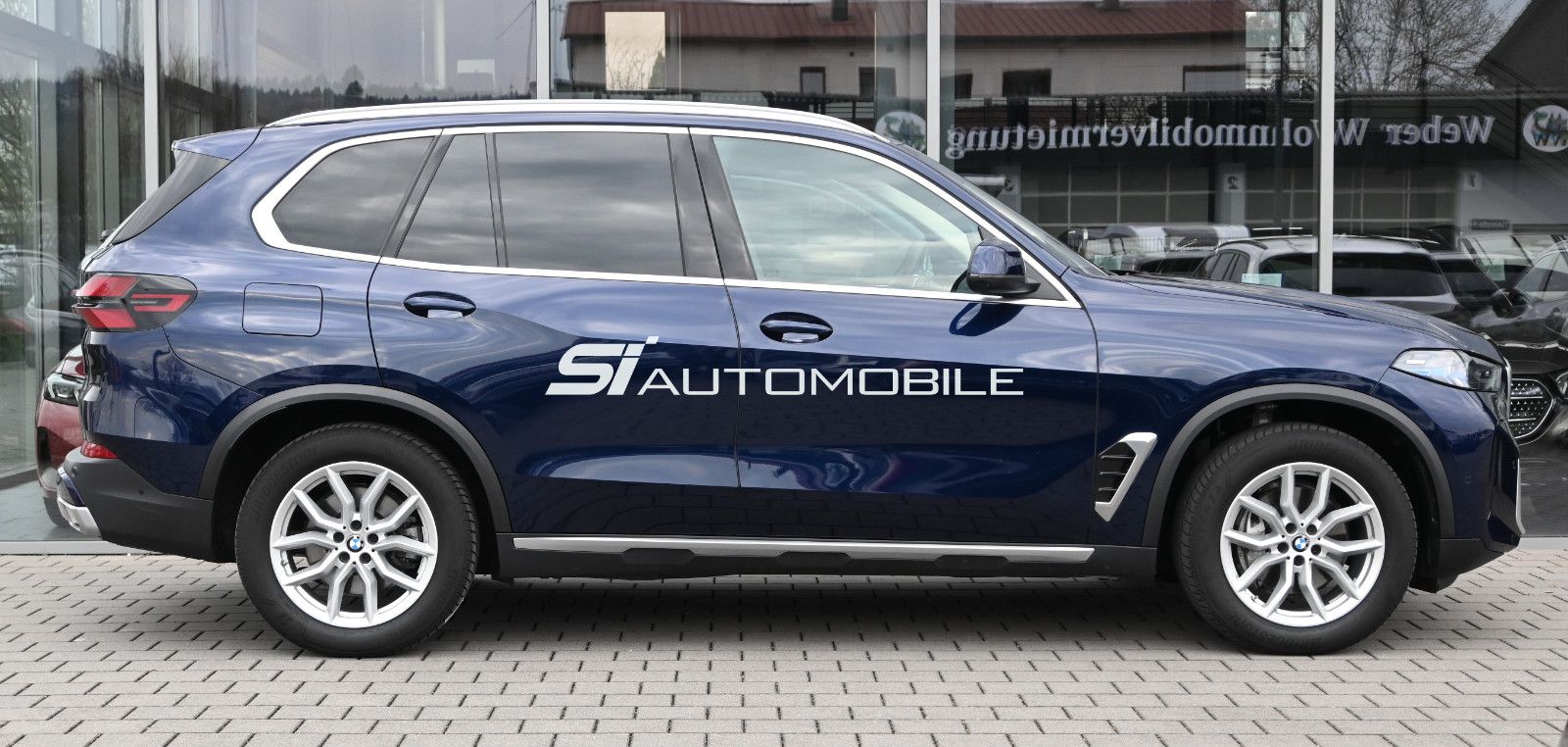 Fahrzeugabbildung BMW X5 xDr30d °UVP 112.610€°AHK°INTEGRAL°LUFT°STHZG°