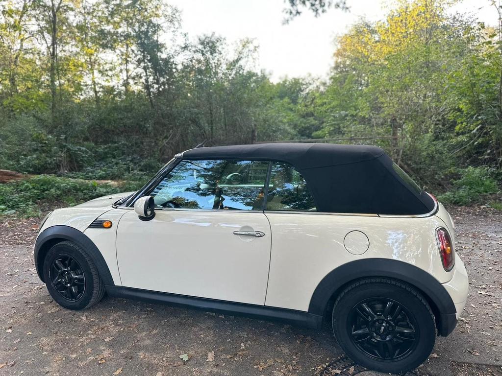 MINI One Cabrio
