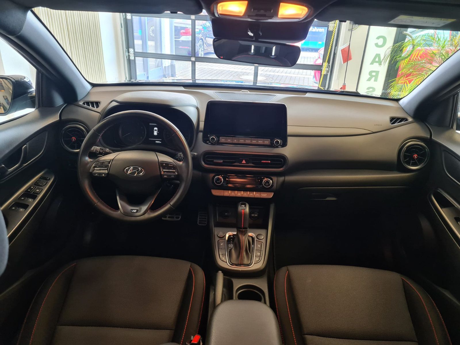 Fahrzeugabbildung Hyundai Kona Pure N-Line / LED / 1.HAND / NAVI / KAMERA