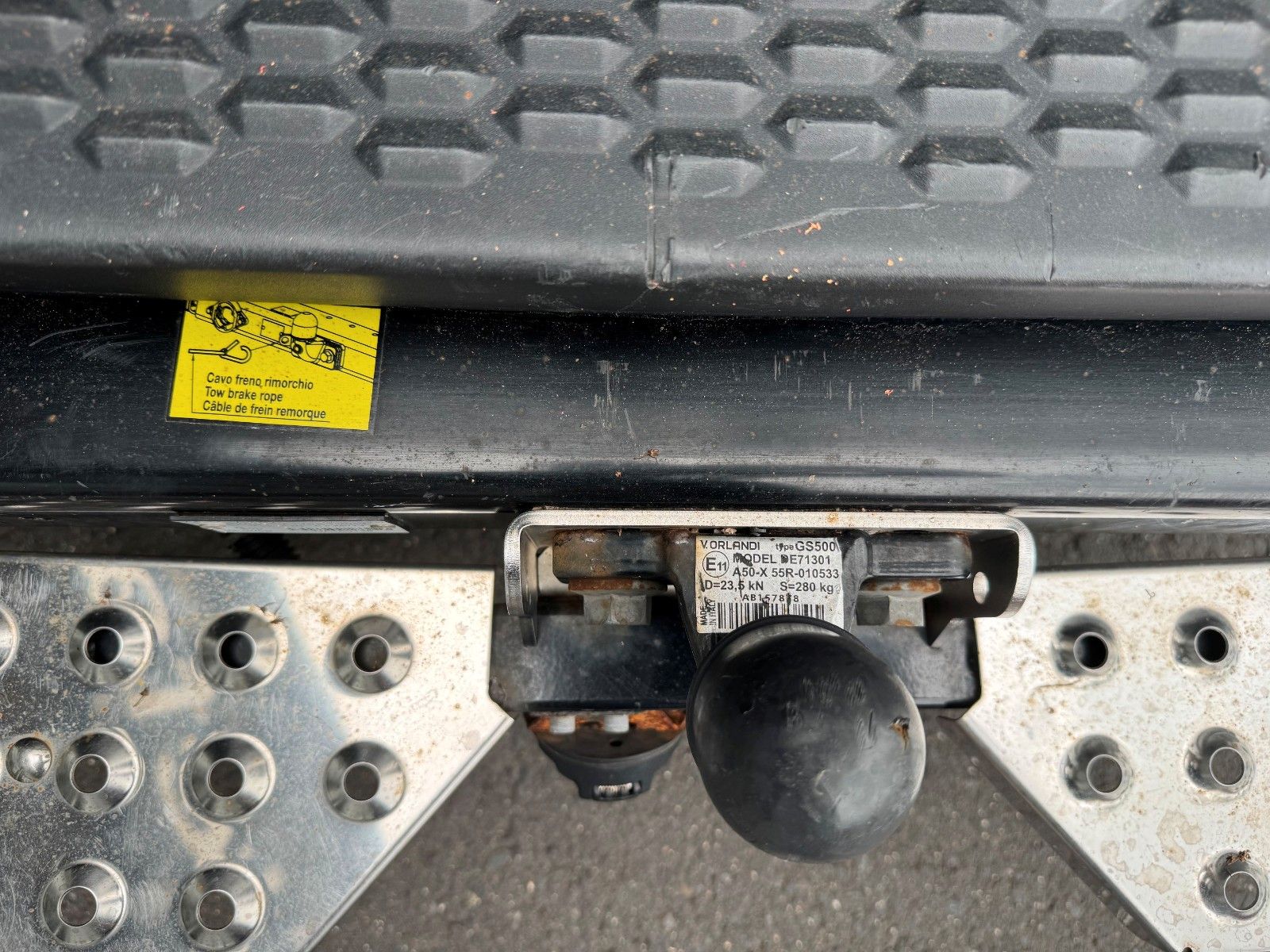 Fahrzeugabbildung Iveco Daily 35S16 *R3.520mm*Automatik*AHK*LED*
