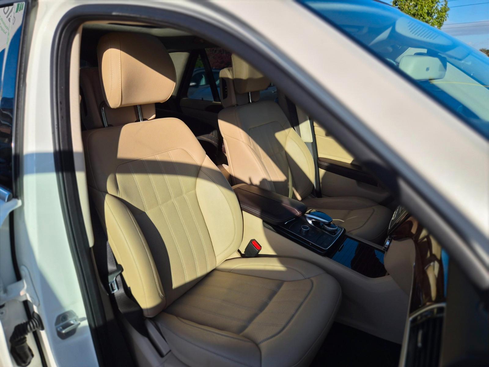 Mercedes-Benz GLE 350 4Matic/Pano/Navi/Kamera/Leder/AHK/Garant