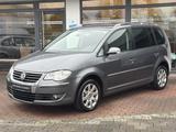 Volkswagen Touran 2.0 TDI Highline AHK  - Volkswagen Touran aus 2007: Highline