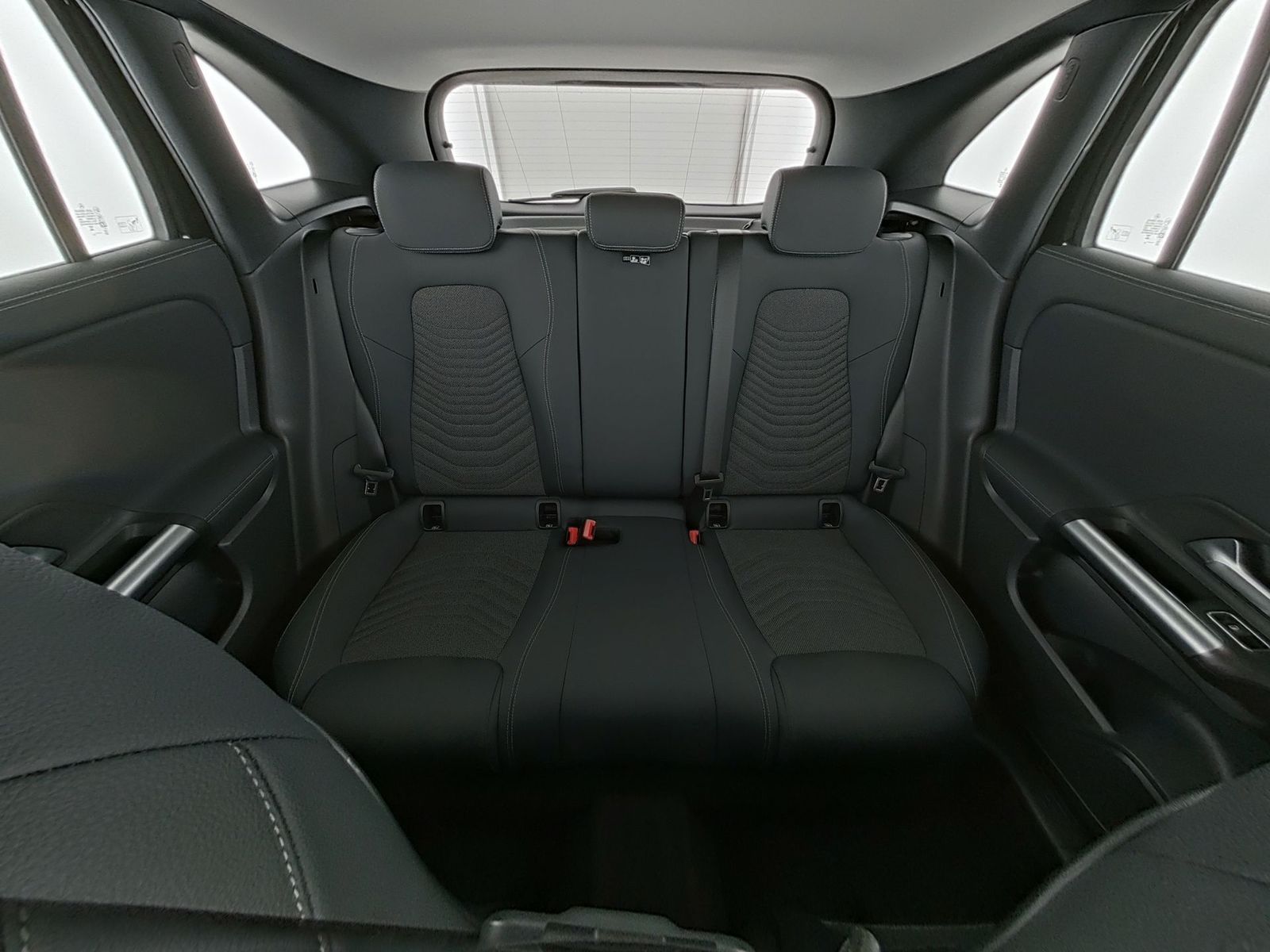 Mercedes-Benz GLA 200 - Bild 17