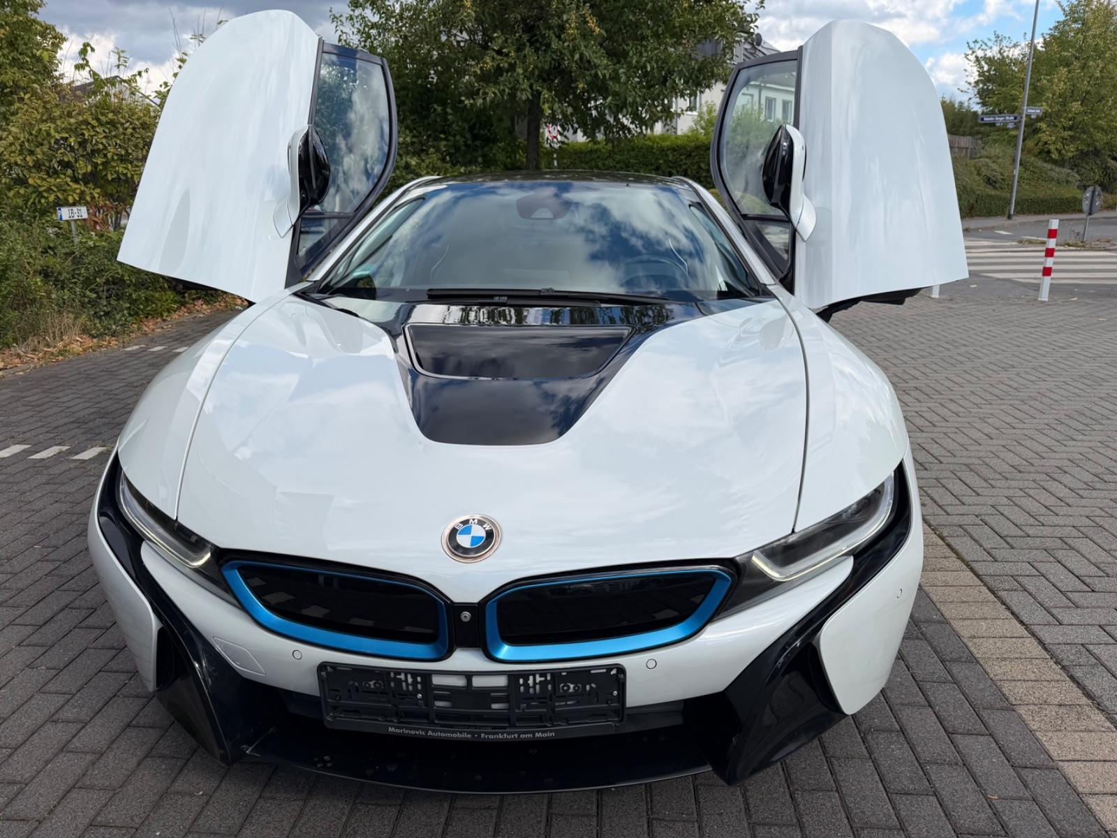BMW i8 Pure Impulse MwSt. ausweisbar
