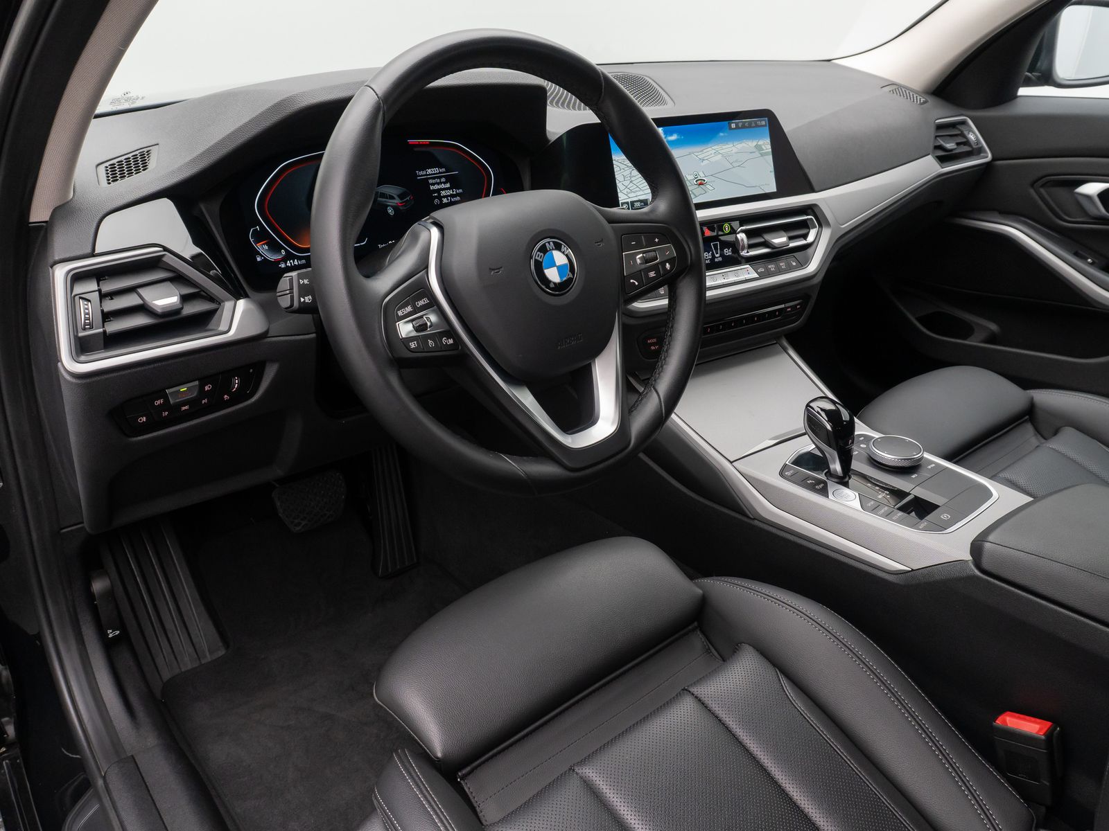 Fahrzeugabbildung BMW 320i DAB Laser Alarm Leder Komfort WLAN Sport
