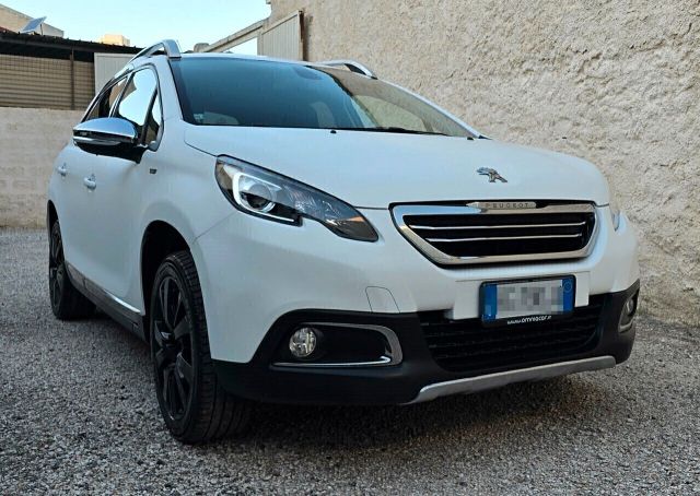 Peugeot 2008 1.6HDi 120CV Allure