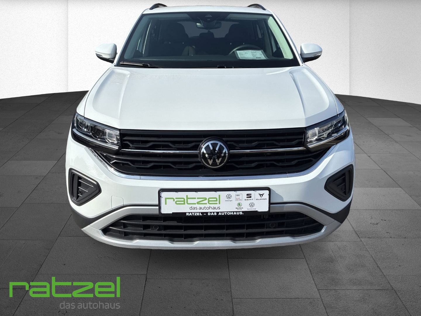 Fahrzeugabbildung Volkswagen T-Cross Life 1.0 TSI Digitales Cockpit LED Apple
