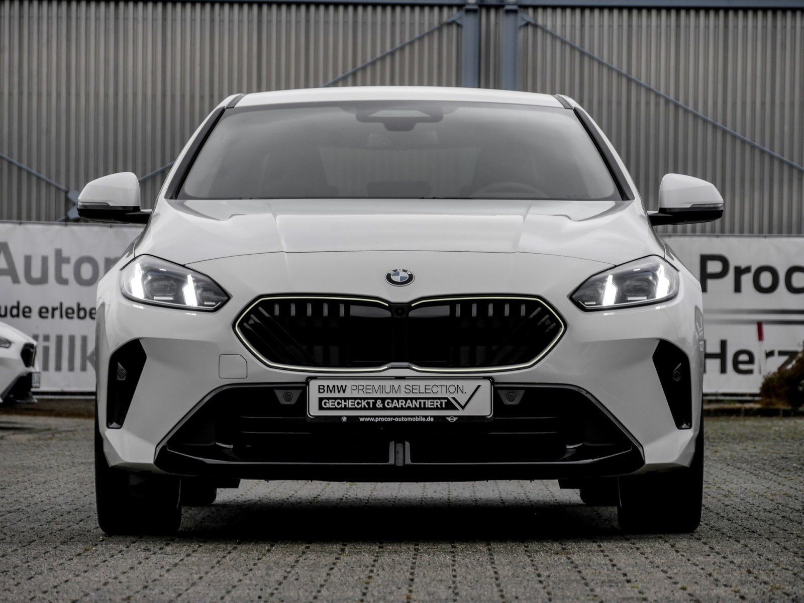 BMW 220 Gran Coupé - Bild 18