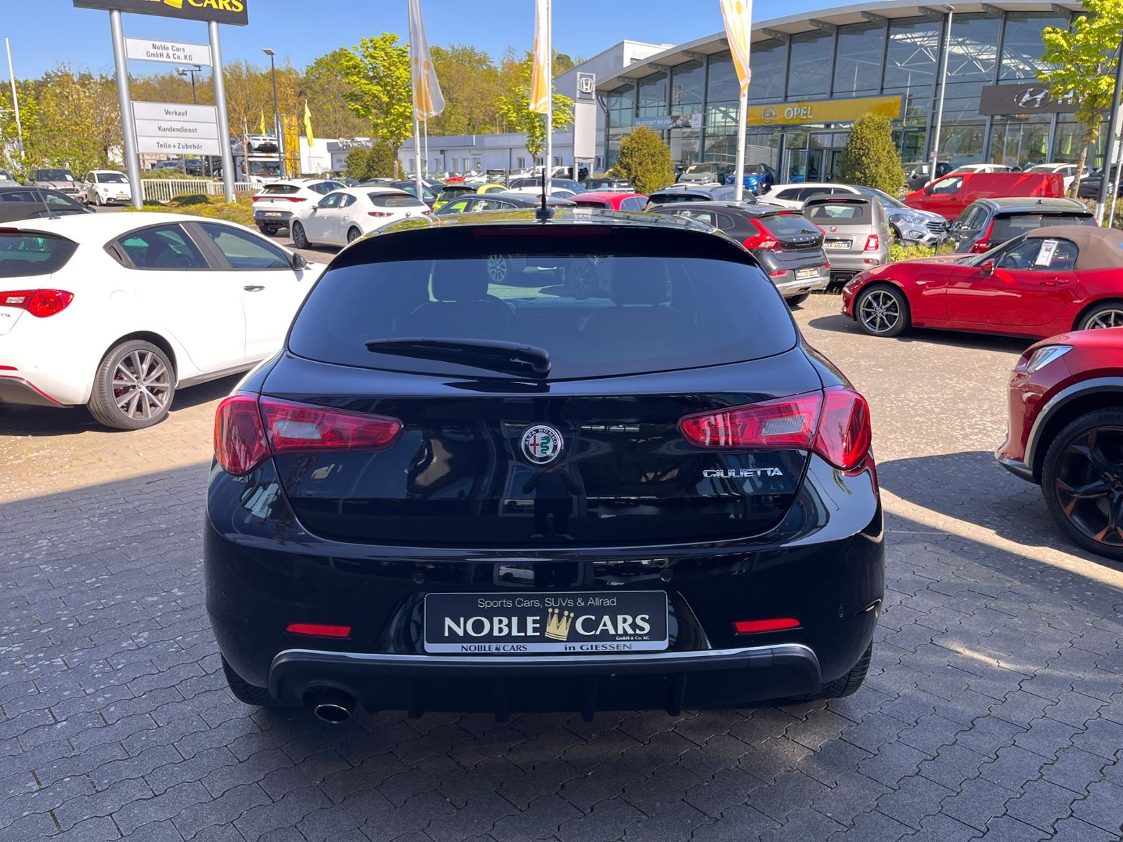 Fahrzeugabbildung Alfa Romeo Giulietta Lusso Ti BOSE XENON NAVI