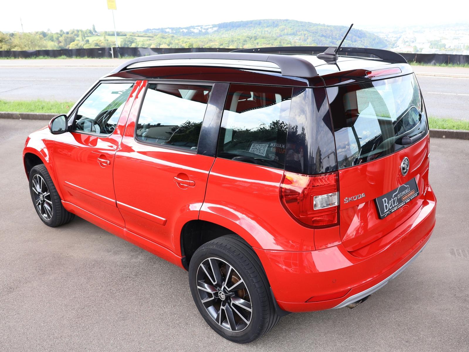 Skoda Yeti 2.0 TDI 170 ch 4x4 DSG Elegance • Toit pano • GPS • Caméra • Xénon • Attelage