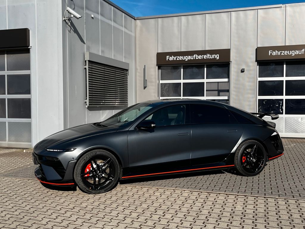 Hyundai IONIQ 6 N 84kWh 609PS 4WD Sitzpaket Schiebedach