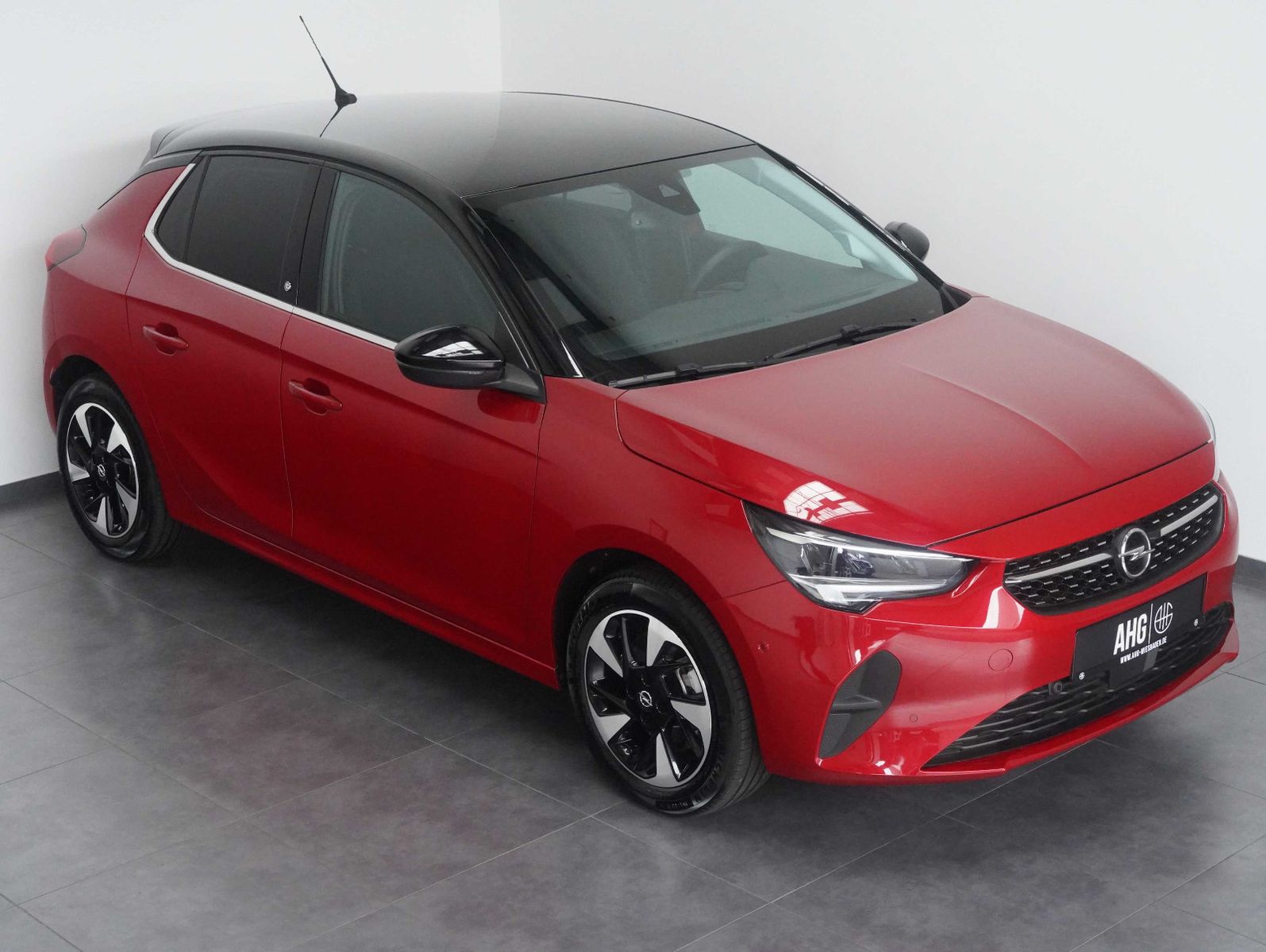 Fahrzeugabbildung Opel Corsa F e Elegance LED/CARPLAY/DAB/11KW