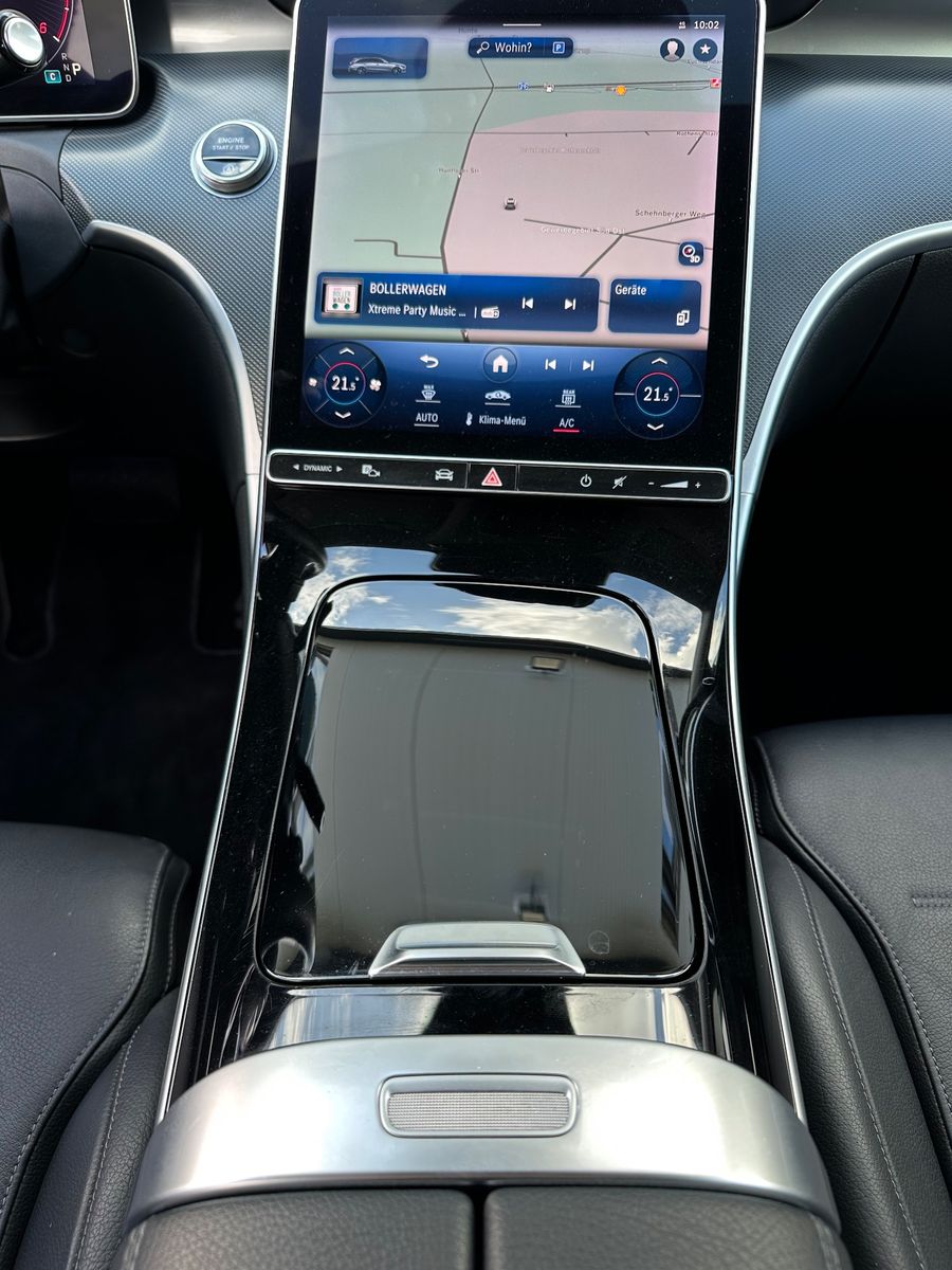 Fahrzeugabbildung Mercedes-Benz C 220d Avantgarde Adv 4Matic NAV+LED+ACC+DISTRO