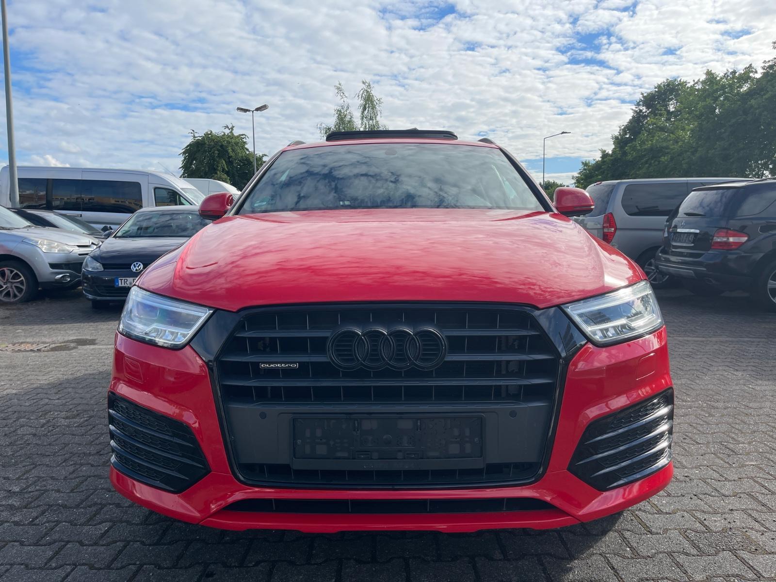 Audi Q3 sport quattro 3X S-Line Black