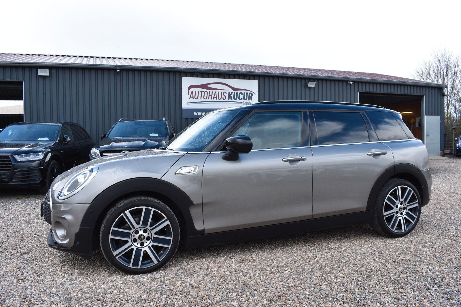 Fahrzeugabbildung MINI Cooper SD Clubman H&K HUD Panorama ACC Leder AHK