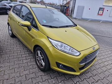 Fotografie Ford Fiesta 1.0 EcoBoost Titanium