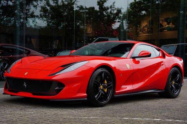 Ferrari 812 V12 Superfast F1 27 T.Km New Service 1 Owner