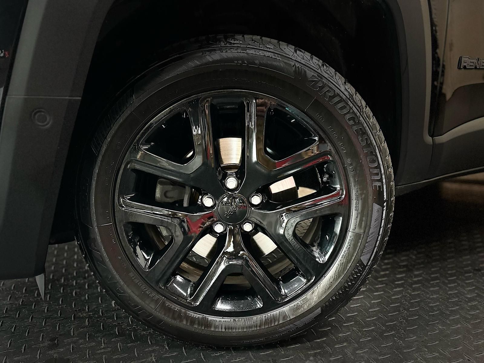 JEEP Renegade 1.3 ALL BLACK LIM 4x4 LED#ACC#SPUR#CAM - Image 9