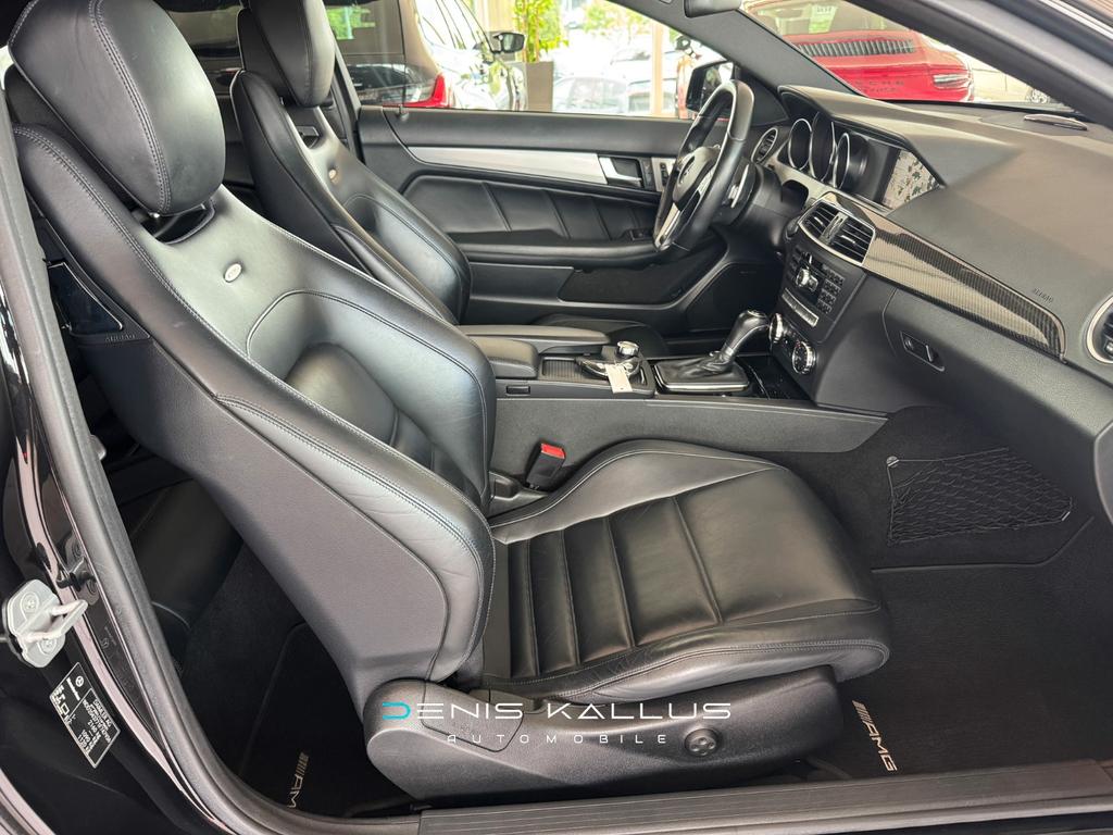 Mercedes-Benz C 63 AMG