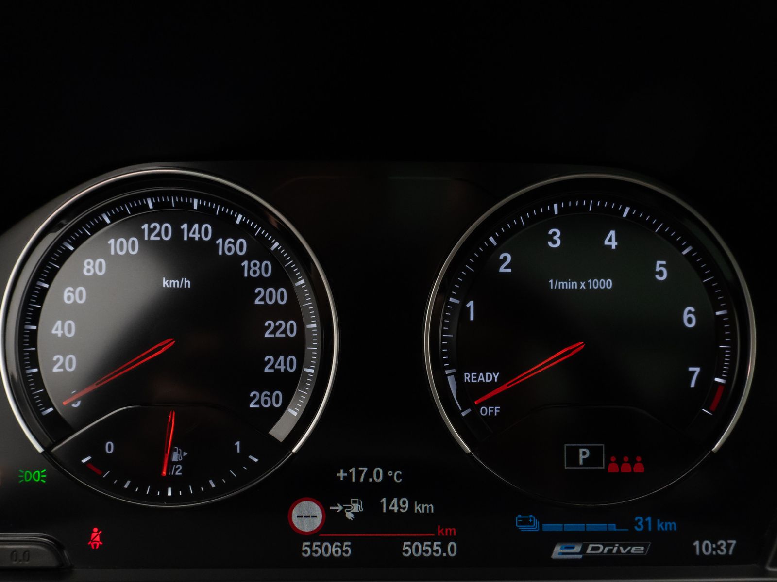 Fahrzeugabbildung BMW X1 xD25e M Sport Panorama DAB Navi LED 18Zoll