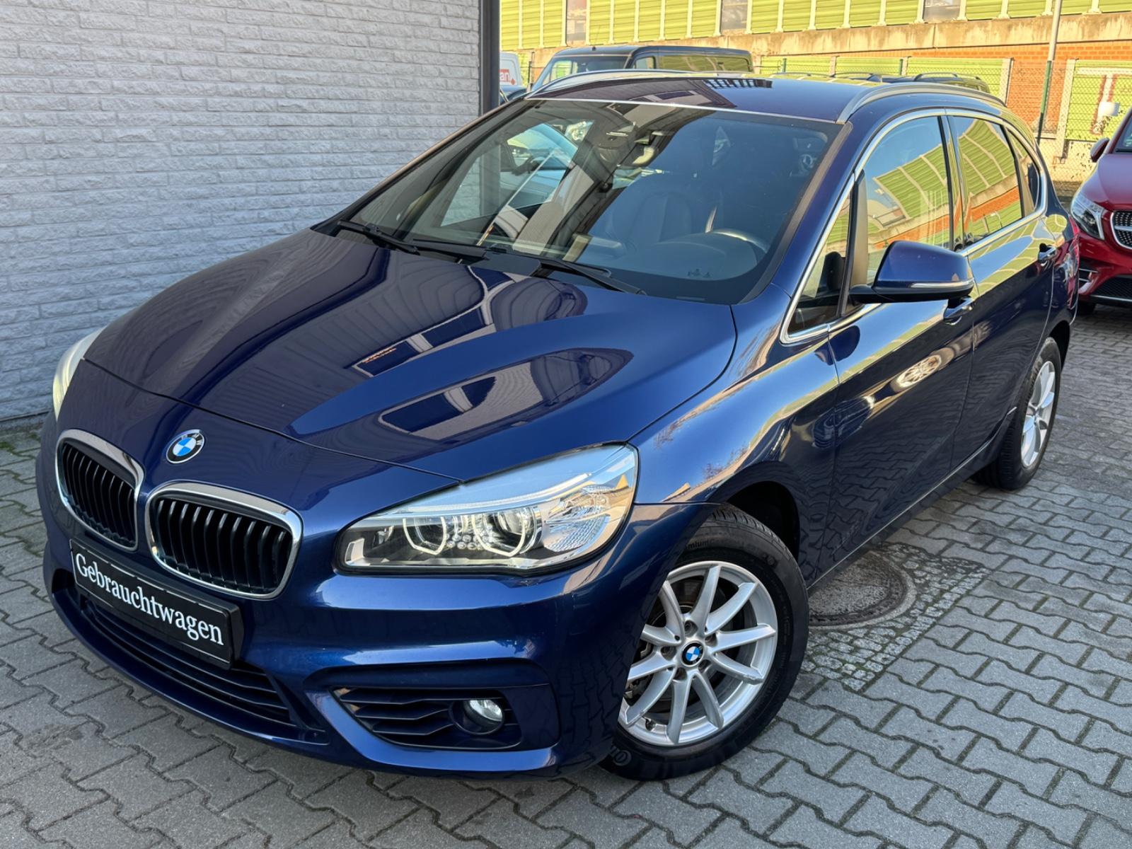 BMW 218i Active Tourer Sport Line Autom.GARANTIE 1.H