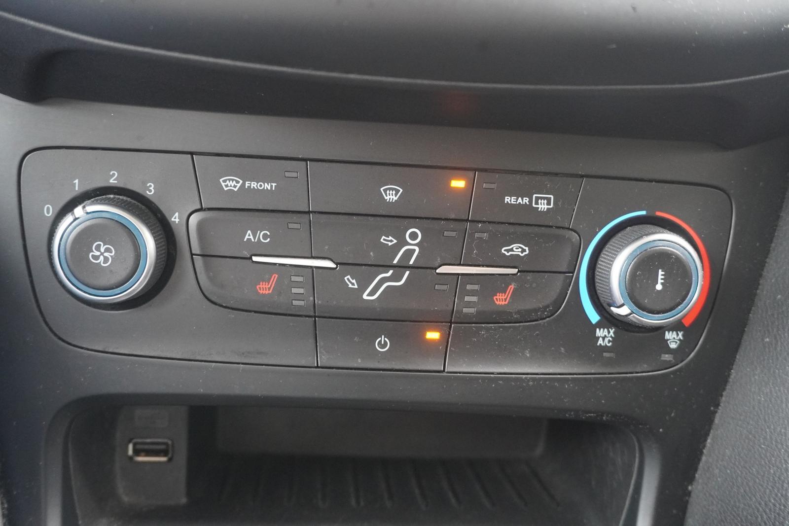 Ford Focus Turnier 1.0 Eco Cool&Connect Klima Navi PD