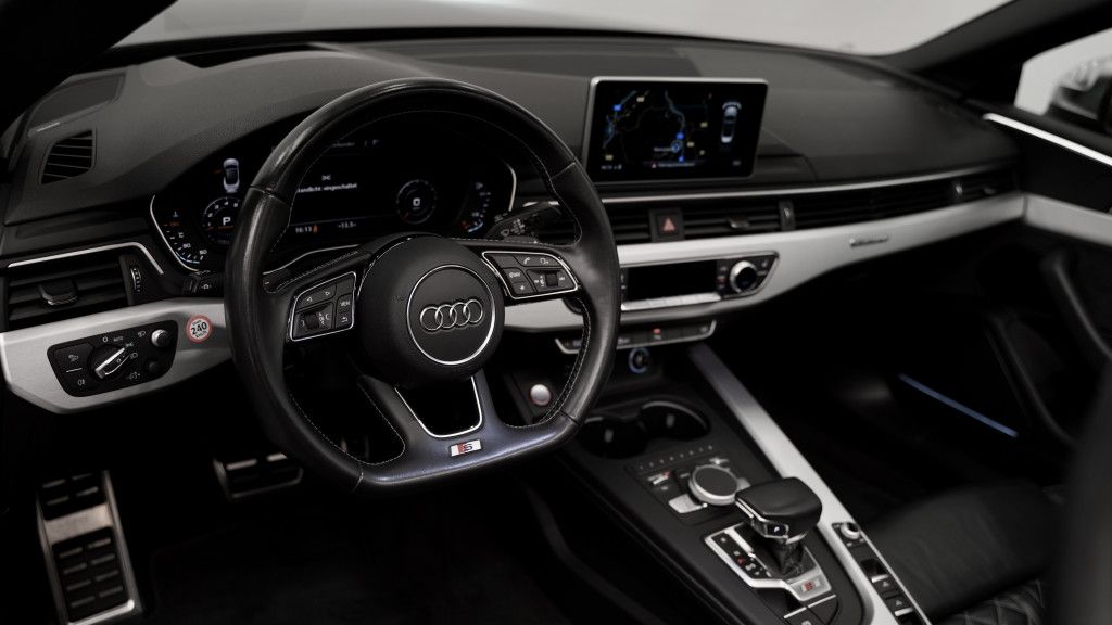 Audi S5