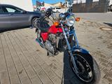 Honda VF 750 C RC09 Magna  - HONDA 750 MAGNA