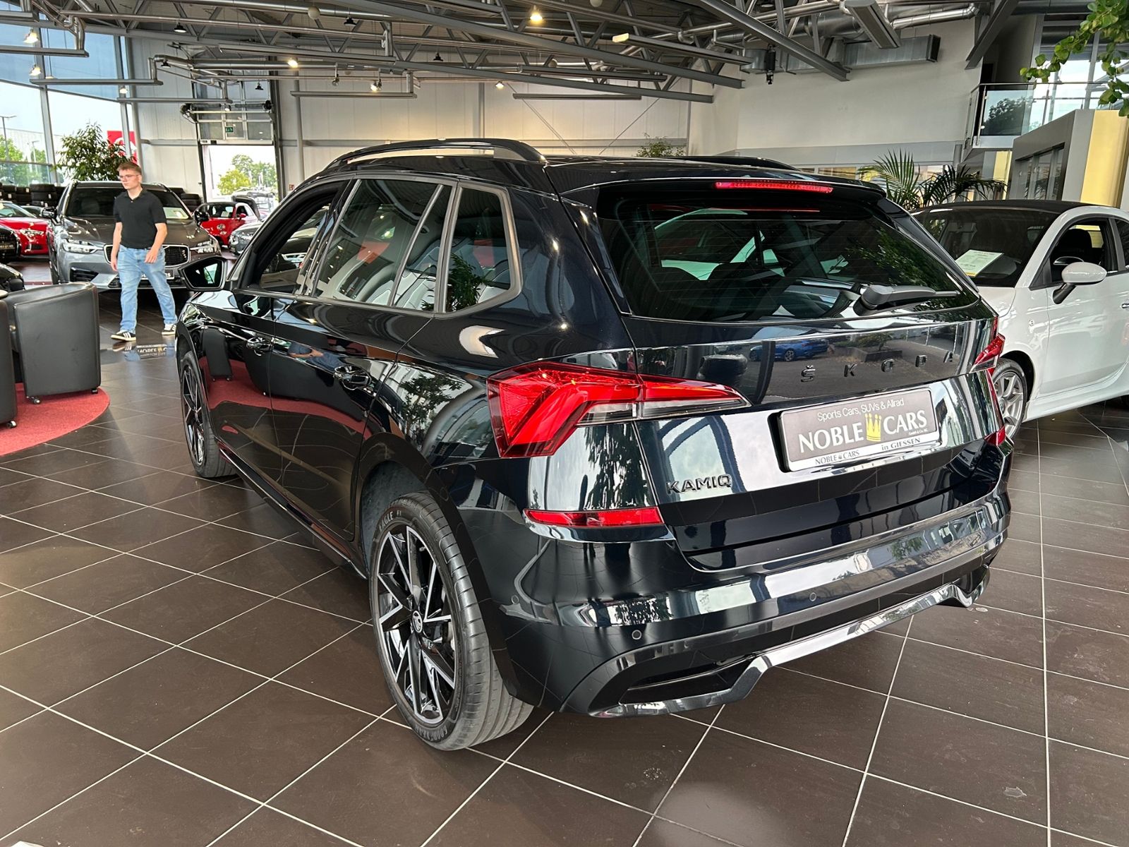 Fahrzeugabbildung SKODA KAMIQ Monte Carlo PANO LED NAVI