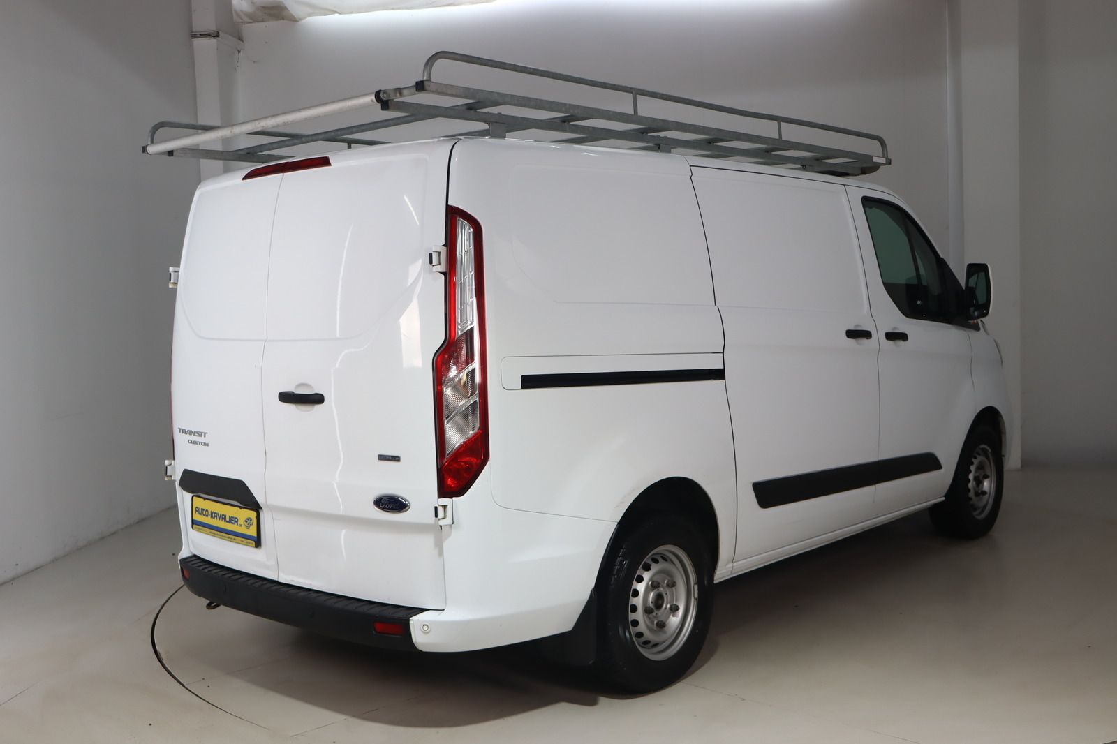 Fahrzeugabbildung Ford Transit Custom Kasten 280 L1H1 LKW Trend