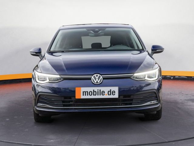 Volkswagen Golf VIII 1.5 eTSI "ACTIVE" DSG Navi LED ACC Dig