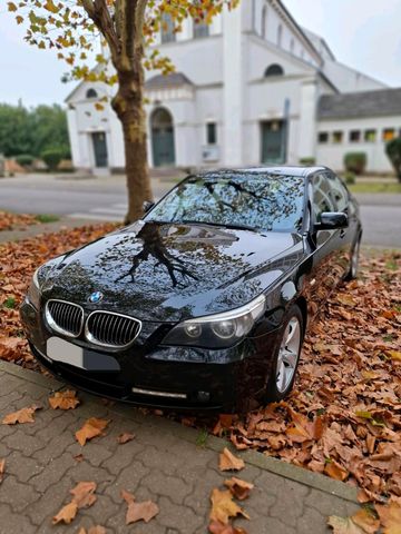 BMW E60 523i Limousine  Sehr gepflegt, Vo...