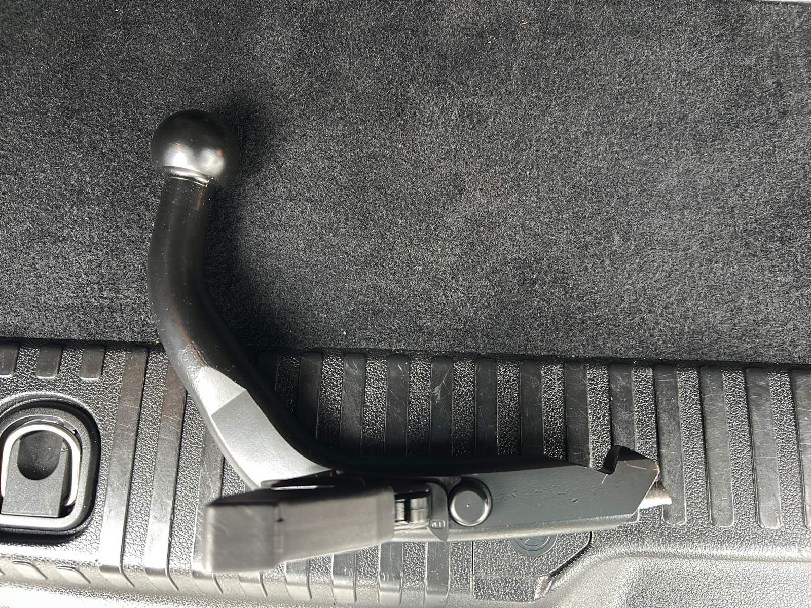 Fahrzeugabbildung Opel Zafira Life 2.0 D M Tourer (L2)/KAMERA/ACC/AHK/