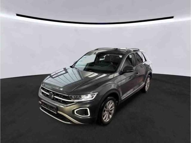 Volkswagen T-Roc Style 1.5TSI 150PS Schalter AHK+ IQ.Light+