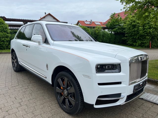 Rolls-Royce Cullinan Mandarin