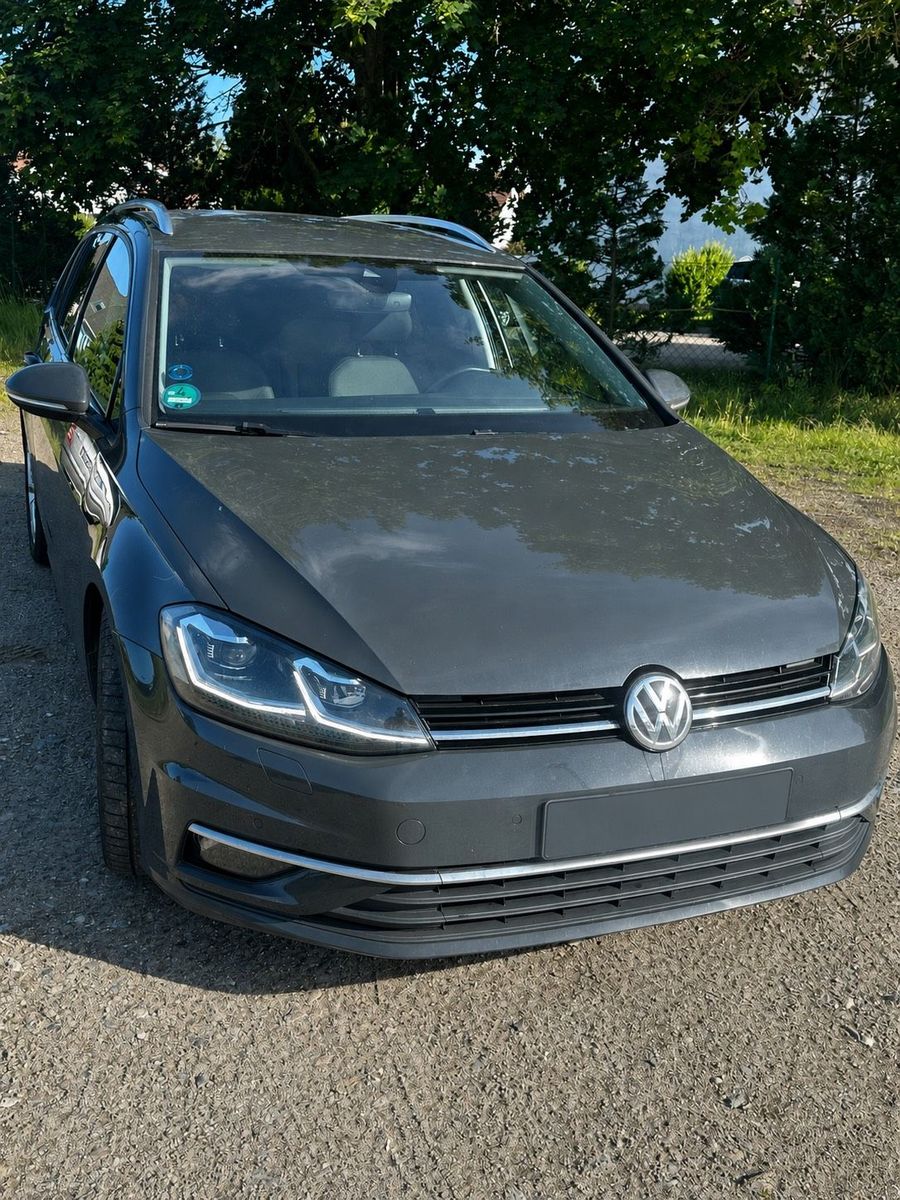 VW Golf