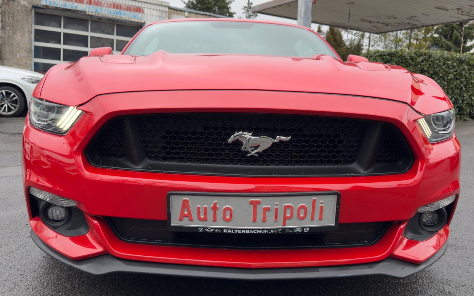 Ford Mustang GT Fastback 46 TK AUTOMATIK
